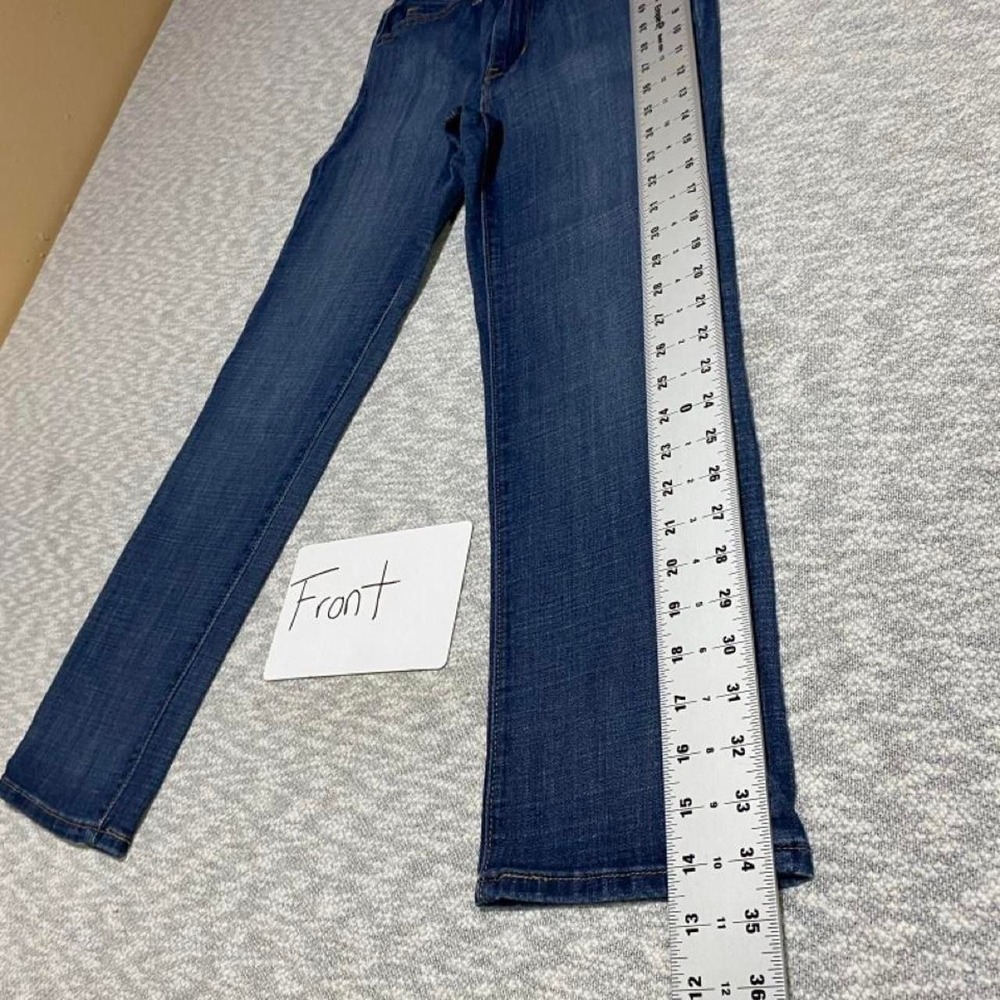 Levi's blue 724 High Rise Straight Jeans Women 28. SKU-C7